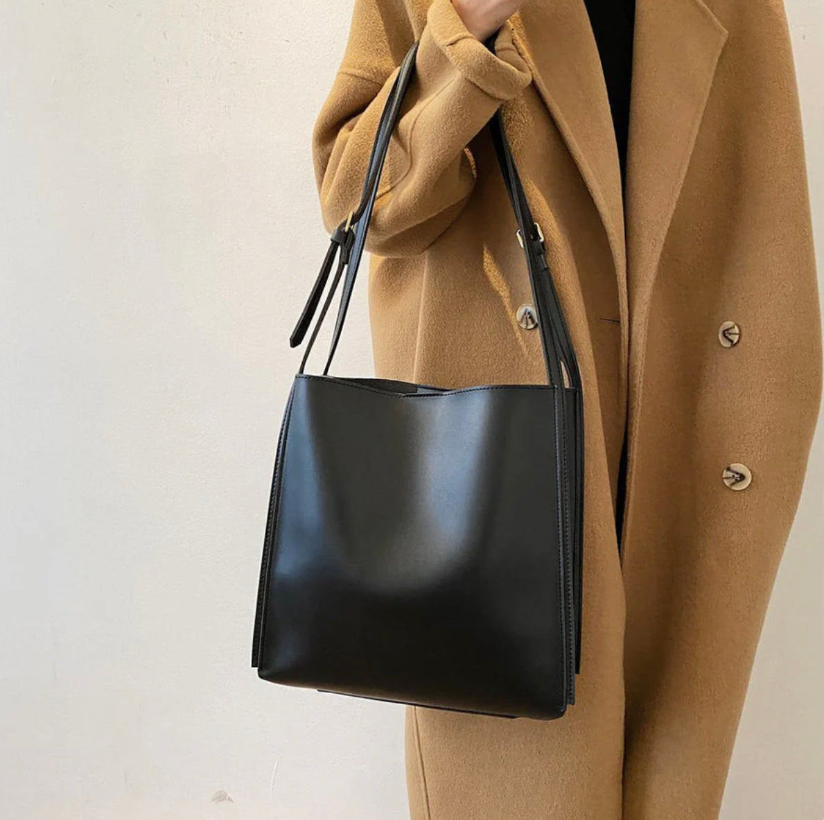 Sac à Main Femme en Cuir Végétal avec Bretelles Réglables – Élégant Sac Fourre-Tout Pratique pour Toutes Occasions