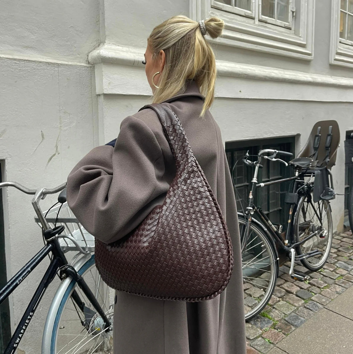 Sac à Main Femme Tressé en Cuir – Élégant et Spacieux avec Bandoulière Ajustable
