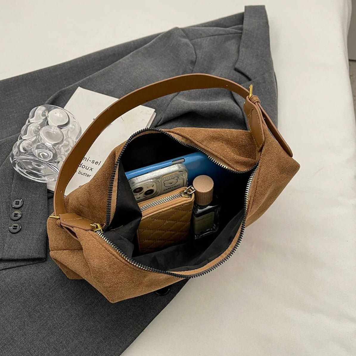 Sac à Main en Velours Femme avec Sangle Réglable – Sac Hobo Élégant et Polyvalent pour Toutes les Occasions