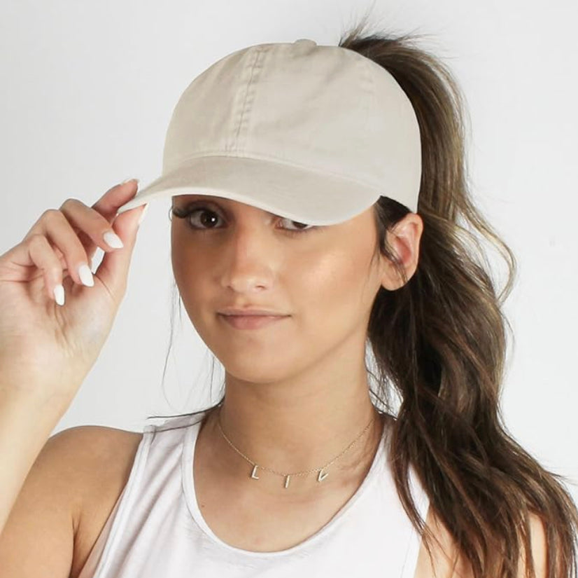 Casquette Femme Ponytail Élégante avec Ouverture Arrière – Confortable et Pratique pour Cheveux Attachés