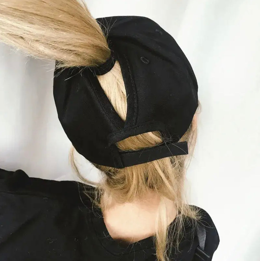 Casquette Femme Ponytail Élégante avec Ouverture Arrière – Confortable et Pratique pour Cheveux Attachés