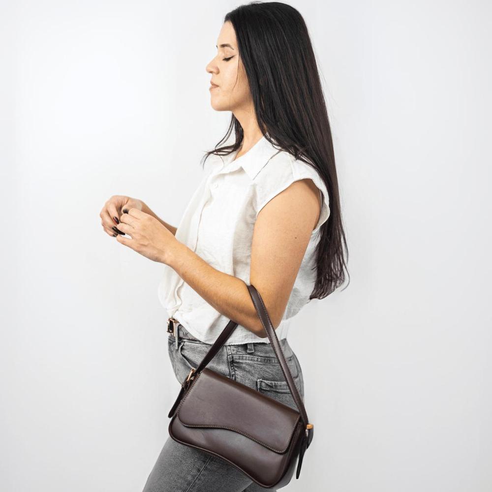 Sac à Main Femme Élégant avec Sangle Réglable en Cuir Synthétique – Sac Bandoulière Pratique pour Usage Quotidien