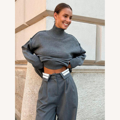 Women's Oversized Turtleneck Sweater in Soft Knit – Chic and Comfortable for an Elegant Look
