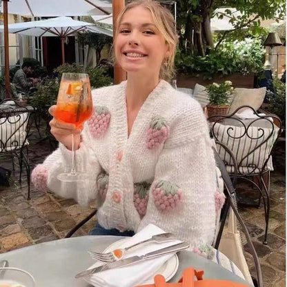 Oversized Women's Sweater Knitted with Strawberry Pattern – Soft and Comfortable, Balloon Sleeves, Perfect for Autumn