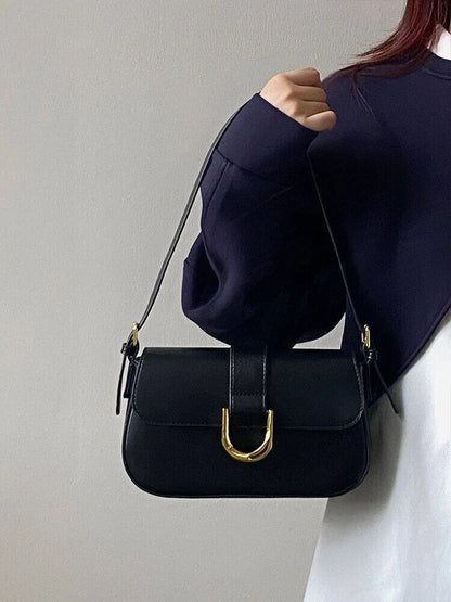 Patent Leather Shoulder Bag for Women – Chic and Elegant Bag with Buckle and Shiny Finish