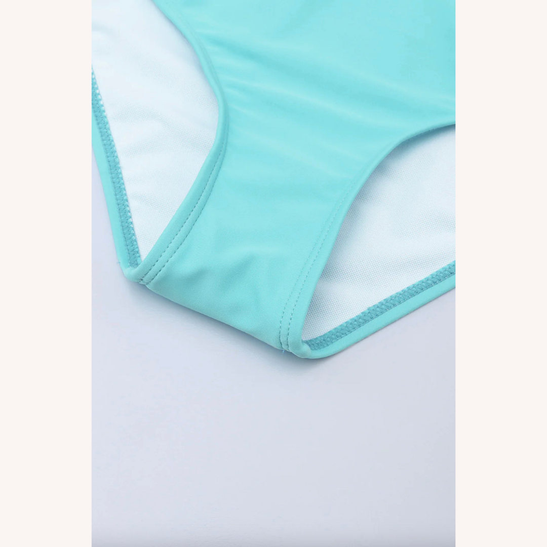 Maillot de Bain Femme Chic Triangle à Taille Haute avec Rayures Nautiques – Élégance Bohème et Confort Optimal