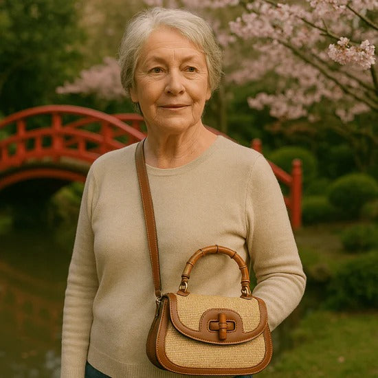 Women's Woven Straw Handbag with Bamboo Handle – Elegant and Practical Brown Shoulder Bag