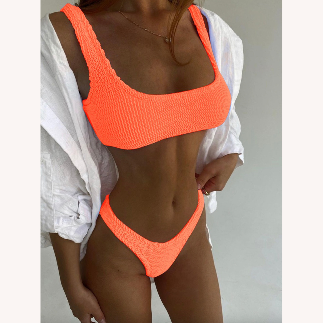 Women's Push-Up Bikini Set – Elegant Swimsuit in Polyester and Nylon, Brazilian Cut, Ideal for Beach and Pool