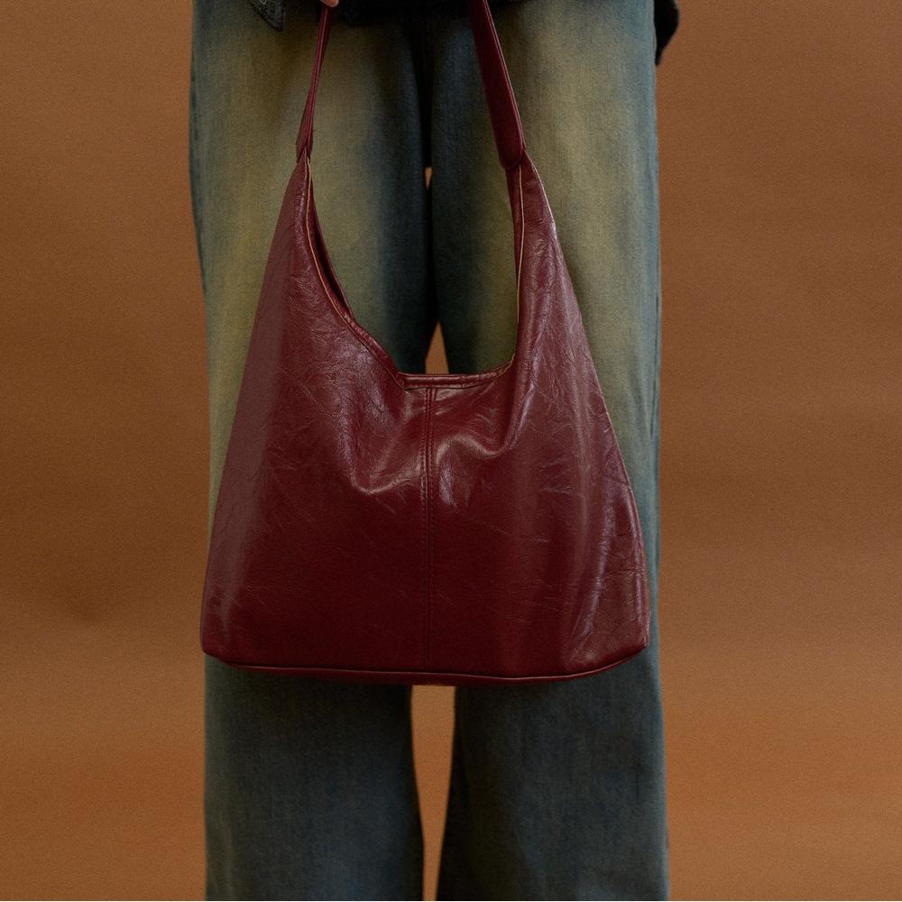 Women's Vegan Leather Shoulder Bag, Semi-Circular Design for 13-inch Macbook, Elegant and Practical