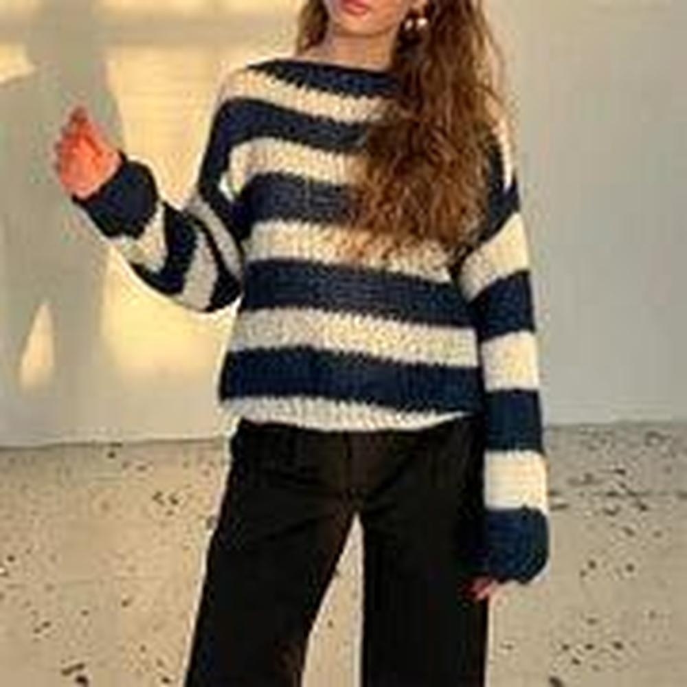 Pull Femme Rayé Confortable et Tendance en Acrylique – Coupe Décontractée, Disponible en Plusieurs Tailles