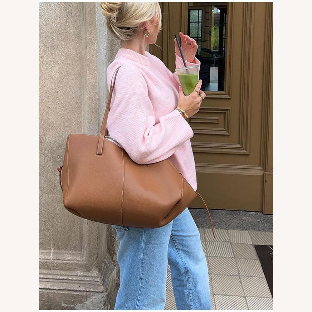 Women's Oversized Soft Knit Sweater – Elegant Comfort, Loose Fit, Ideal for Casual Layering