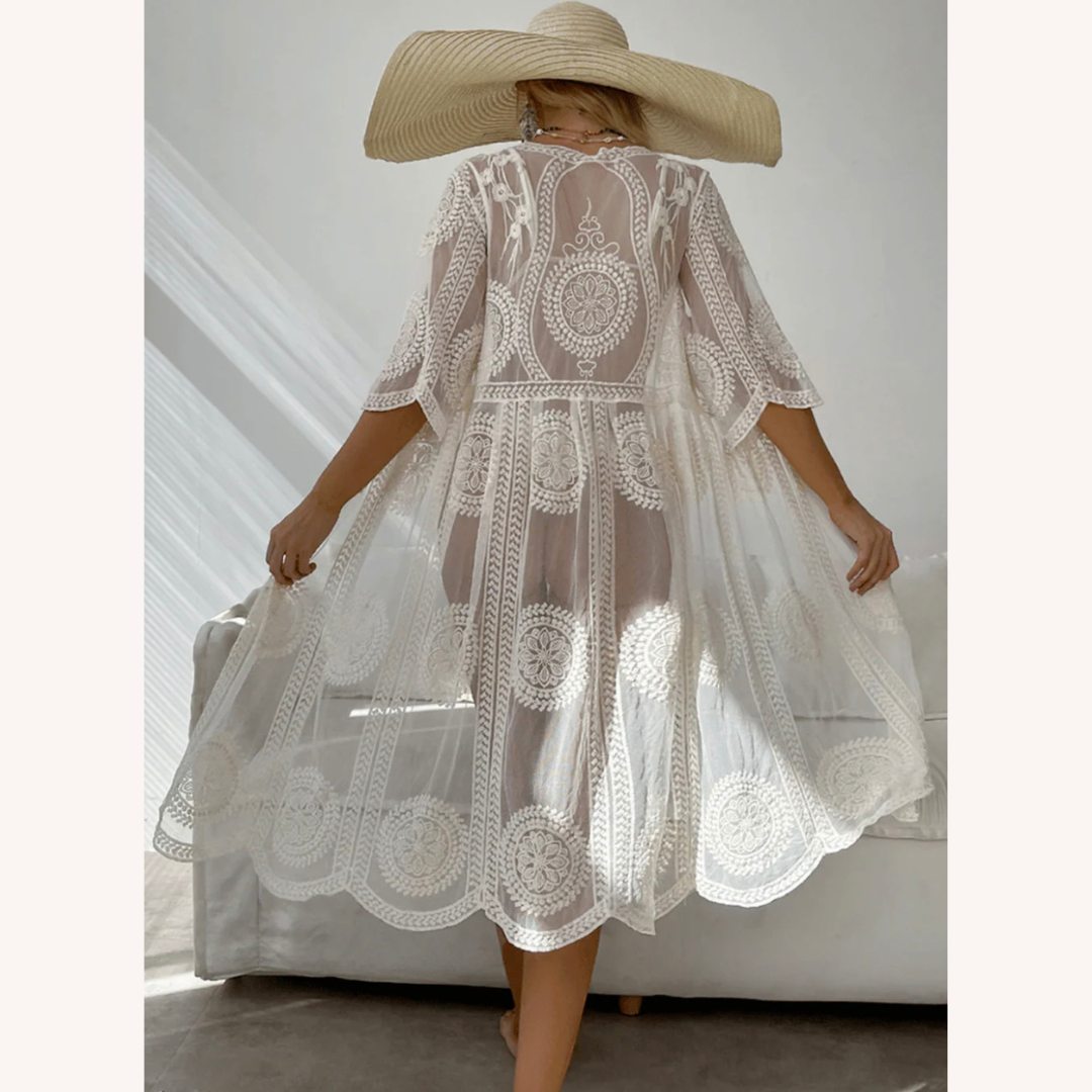 Boho Floral Beach Cover-Up with Long Sleeves in Lightweight Fabric – Loose Fit for Women