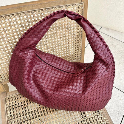 Women's Woven Leather Handbag – Elegant and Spacious with Adjustable Shoulder Strap