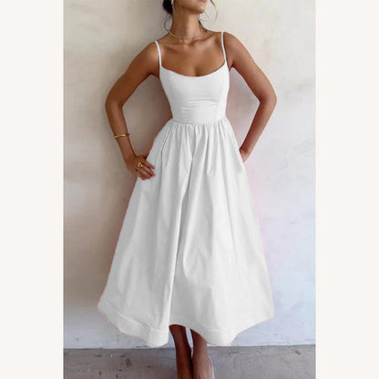 Long Evening Dress for Women with Straps, U-Neckline and Elegant Pleats – Perfect for Special Events