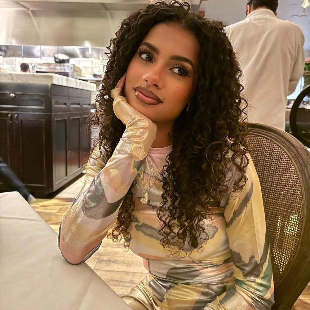 Women's 18 Carat Gold Necklace with Initial Pendant and Simulated Diamond 18 inches