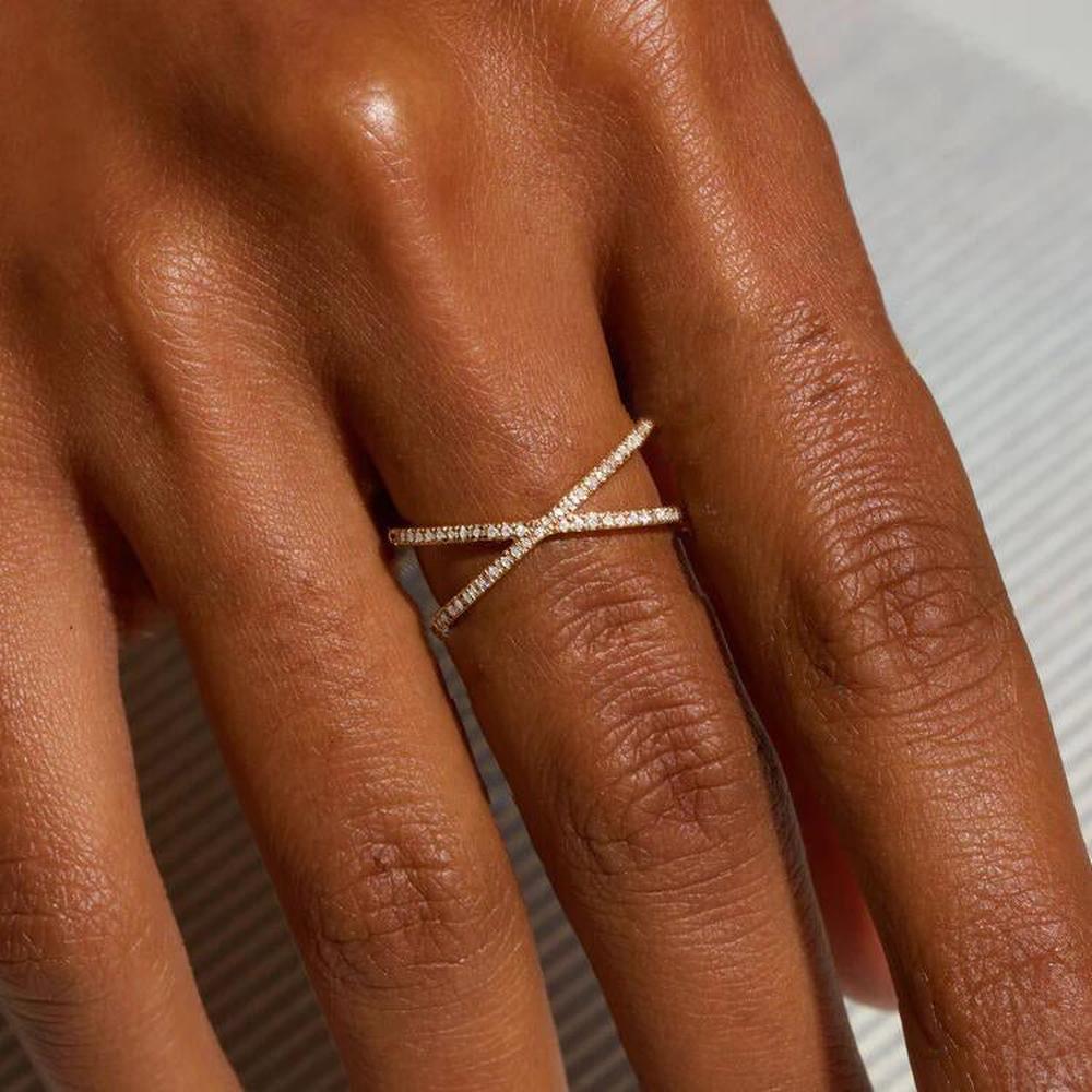 Bague en Or Femme Croisée Simulants de Diamant Taille Unique