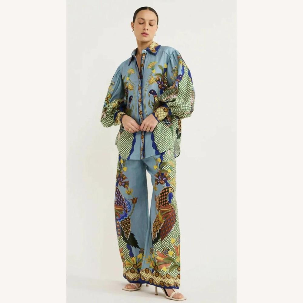 Women's Peacock Print Set – Loose Shirt and Wide Pants, Artistic and Trendy Style