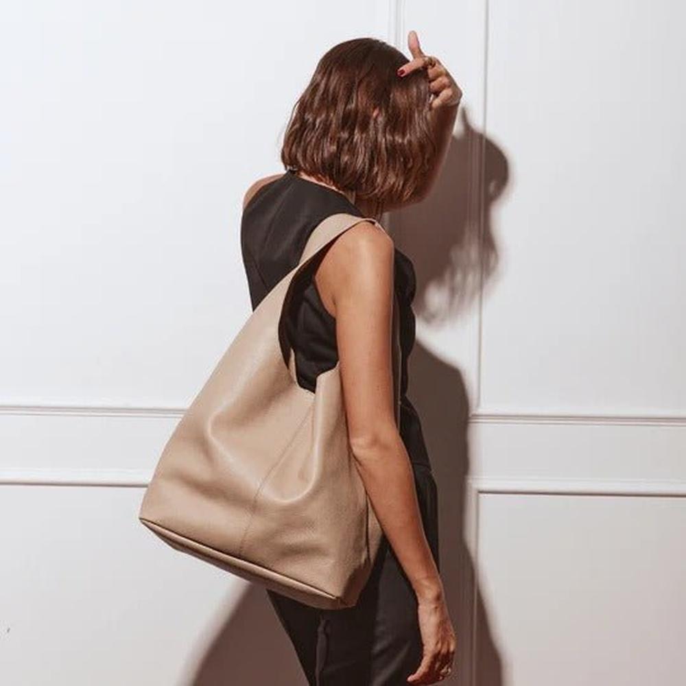 Sac à Main Hobo en Cuir Végan pour Femme avec Pochette Intérieure – Spacieux et Pratique, Idéal pour Quotidien