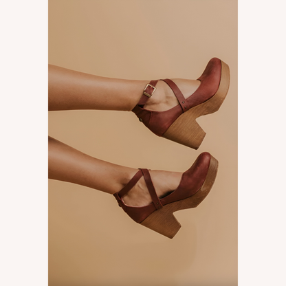 Women's Beige Wedge Shoes Size 38 Faux Leather Chic