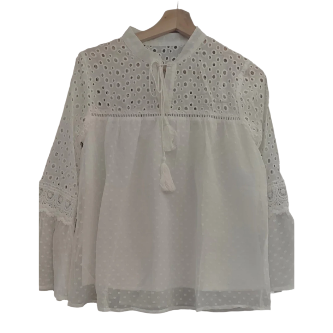 Blouse Femme en Crochet Boho Chic - Tissu Léger et Confortable pour l'Été, Coupe Décontractée, Disponible en S à XL