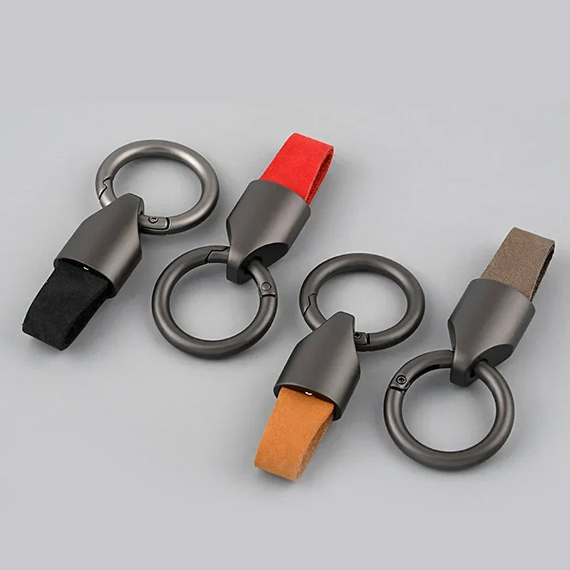 Anneau de Carabiner en Cuir de Vache avec Clip Pratique pour Clés – Accessoire Unisexe Durable et Élégant