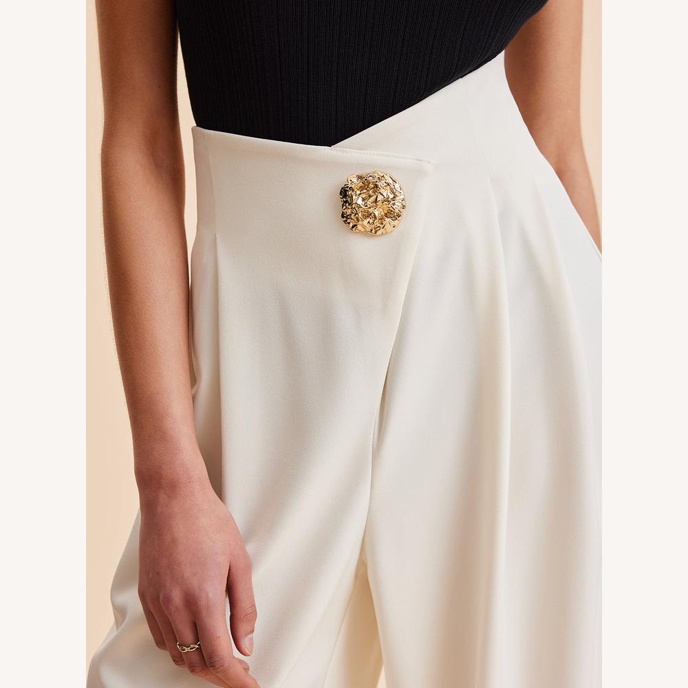 Pantalon Fluide Femme Taille Haute à Jambes Larges Beige avec Boutons Dorés – Élégance et Confort