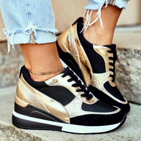 Elegant Breathable Fabric Sneakers – Optimal Comfort and Support for Everyday