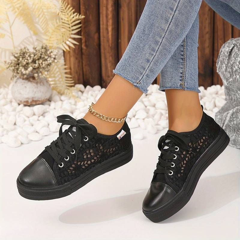 Chic Lace Sneakers for Women – Breathable and Comfortable Design in Black and White