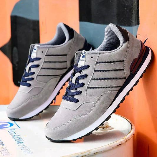 Classic Sneakers for Men with Superior Comfort and Minimalist Design – Versatile for Casual Use