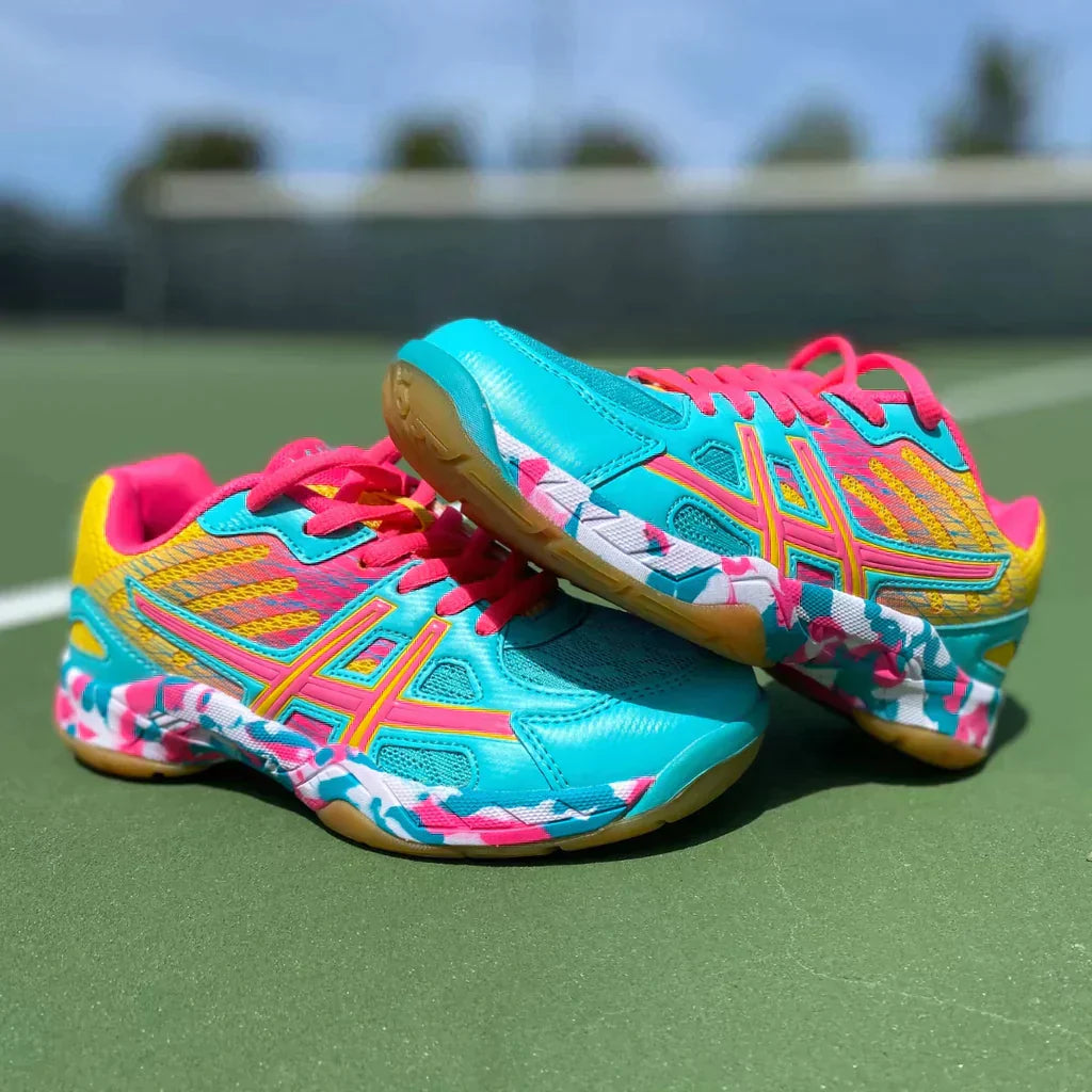 Elegant Women's Sneakers in Premium Fabric for Casual Outings – Comfort and Versatile Style