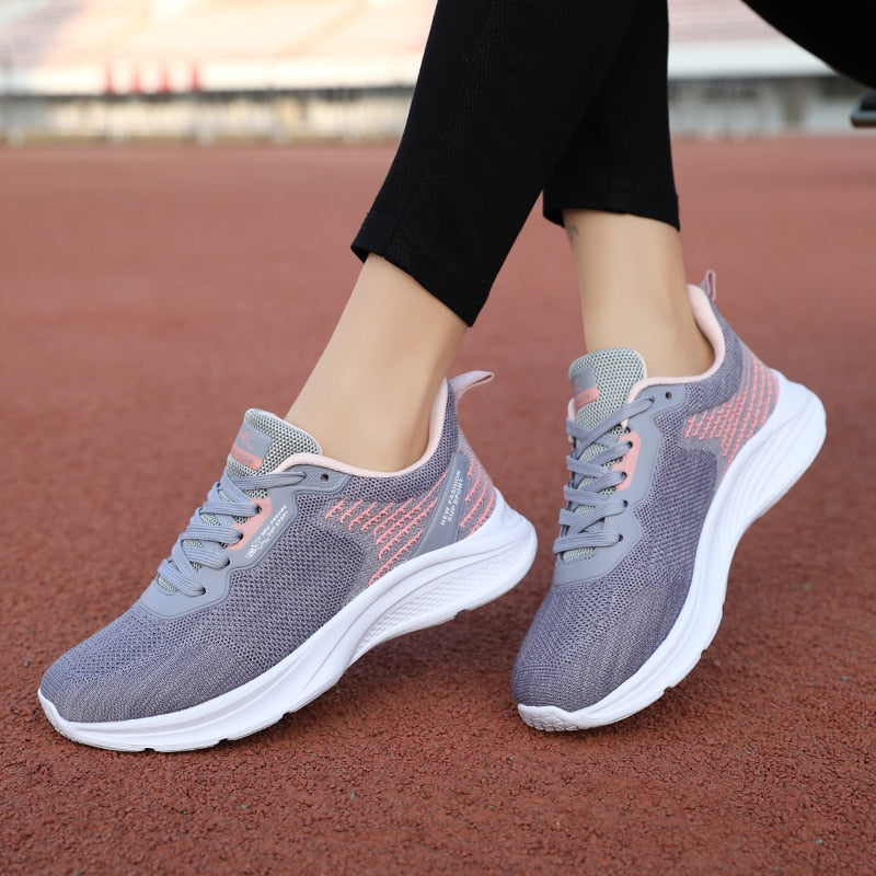 Breathable Lightweight Women's Sneakers – Classic Design for Daily Use and Optimal Comfort