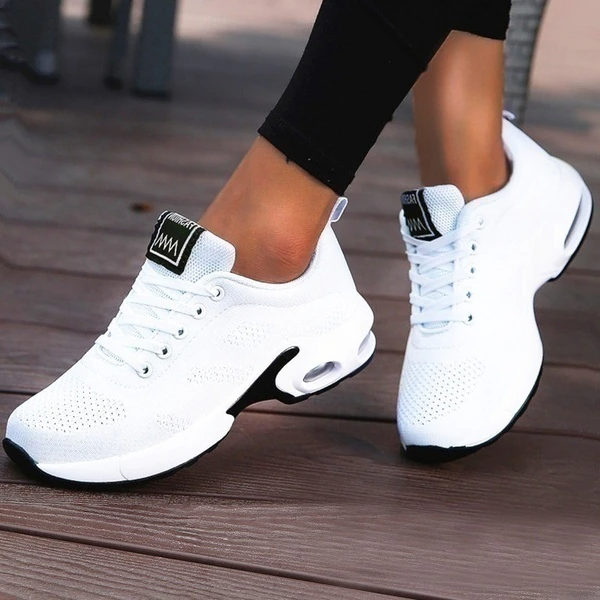 Lightweight and Breathable Women's Orthopedic Sneakers – Optimal Comfort for an Active Lifestyle