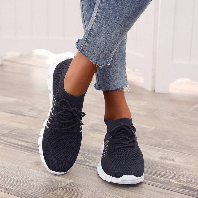 Breathable Orthopedic Sneakers with Non-Slip Sole and Shock Absorption – Optimal Comfort