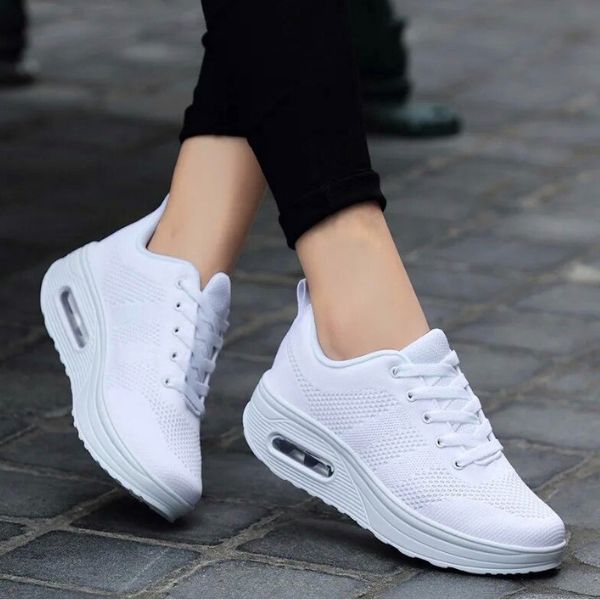 Orthopedic Sneakers for Women with Arch Support – Lightweight Mesh Shoes for Comfort and Stability