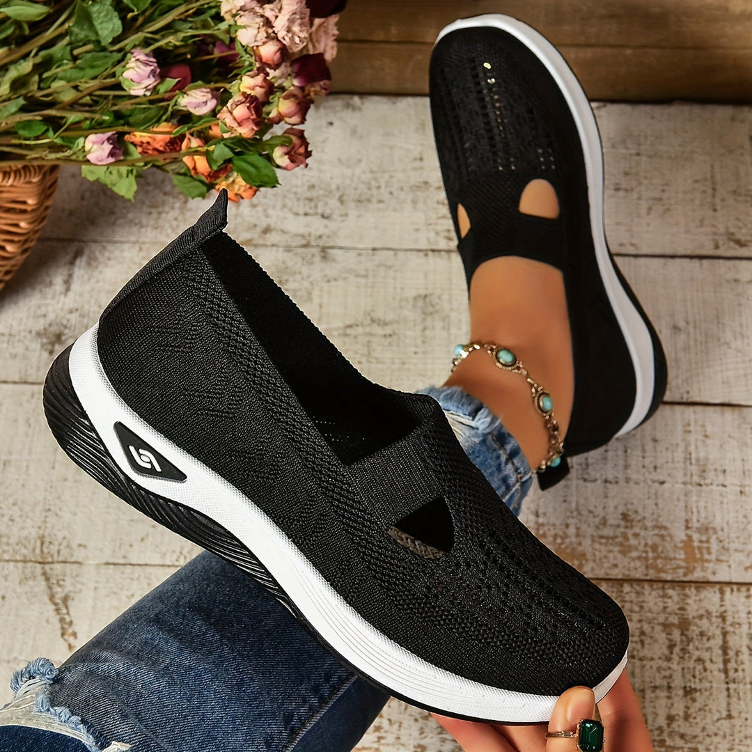 Lightweight Slip-On Sneakers with Breathable Mesh and Non-Slip Sole – Sizes 35-43
