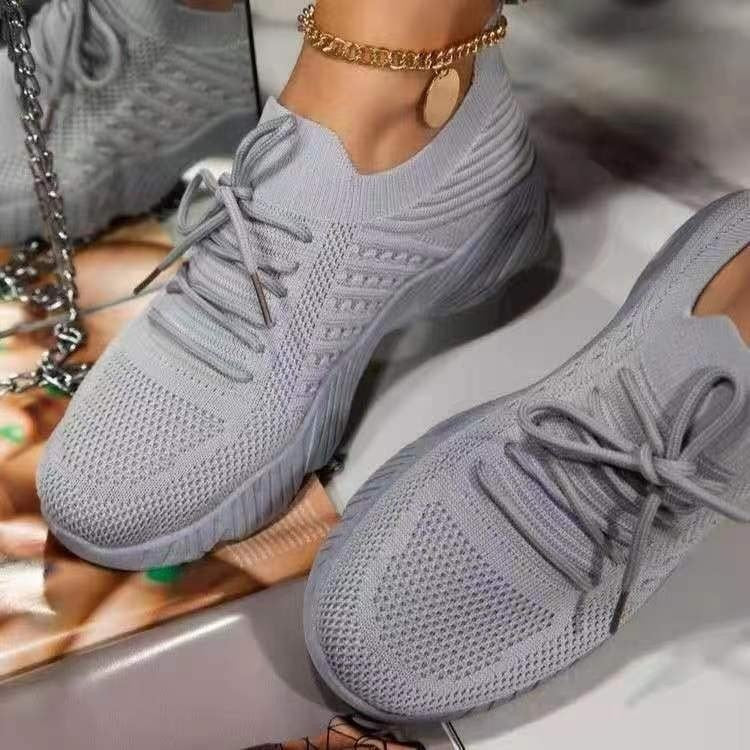 Women’s support sneakers with memory foam sole and non-slip sole – White walking shoes