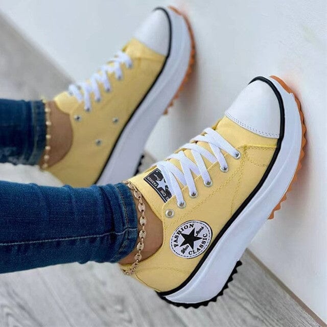 Breathable ergonomic leather women's sneakers with orthopedic support for optimal comfort