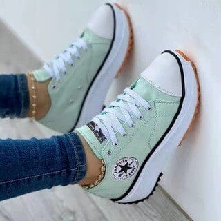 Breathable ergonomic leather women's sneakers with orthopedic support for optimal comfort