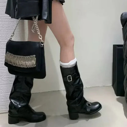 Bottes Hiver Femme Hautes en Cuir Noir à Plateforme – Style Punk avec Tige Genou et Talon Épais 1