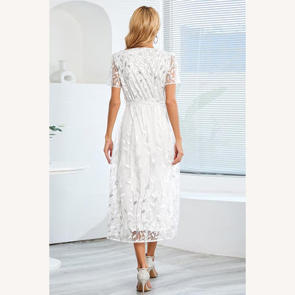 Women's Long Chic Summer Dress in Lightweight Fabric – Elegant and Versatile for Summer Events
