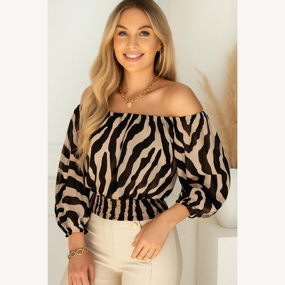 Blouse Femme Épaules Dénudées Imprimé Animalier avec Taille Smockée – Style Bohème Chic