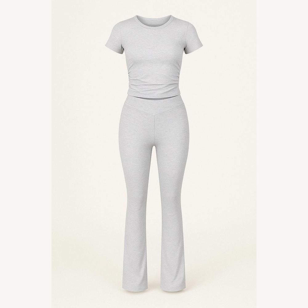 Ensemble Lounge Ajusté Femme – Haut Manches Courtes et Pantalon Évasé Taille Haute en Tissu Extensible, Confortable et Tendance