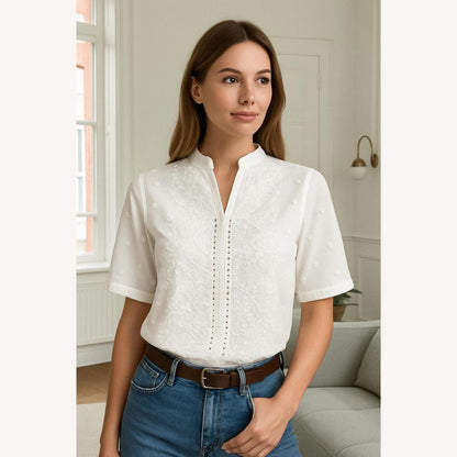 Women's Lightweight Embroidered Cotton Blouse with Chic Mandarin Collar – Elegant White Blouse for a Summer Style