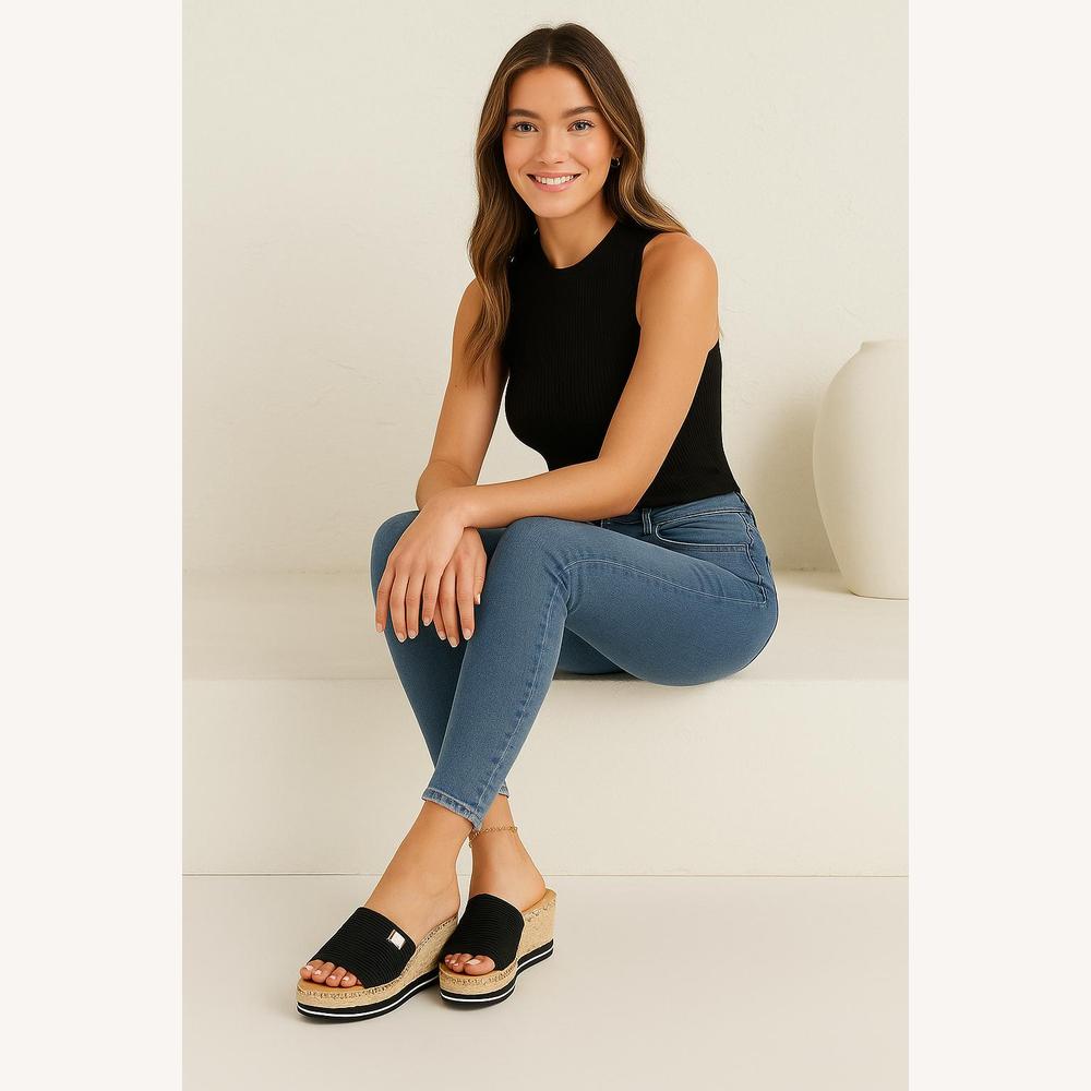 https://cdn.shopify.com/s/files/1/0934/1639/0995/files/ChatGPT_Image_Apr_24_2025_11_26_02_PM.png?v=1745508387