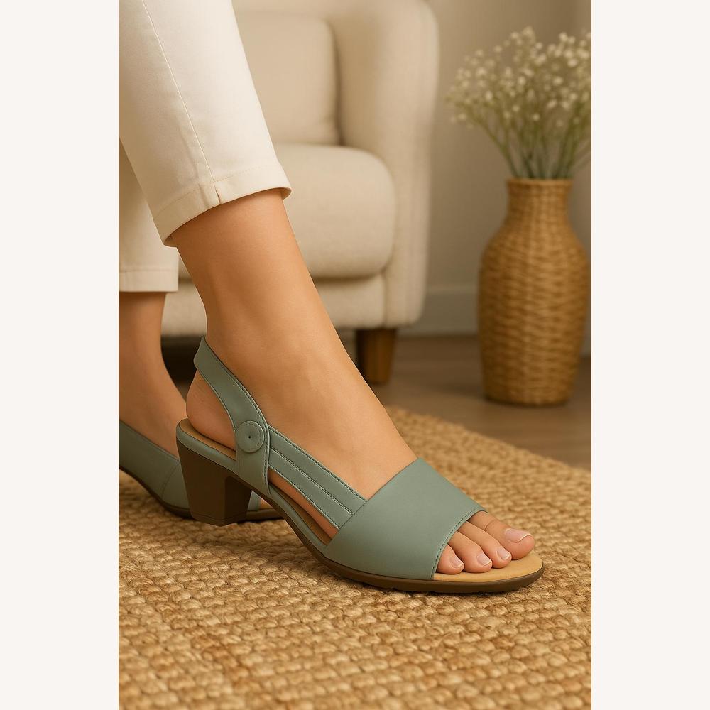 https://cdn.shopify.com/s/files/1/0934/1639/0995/files/ChatGPT_Image_Apr_25_2025_12_16_50_AM.png?v=1745511484