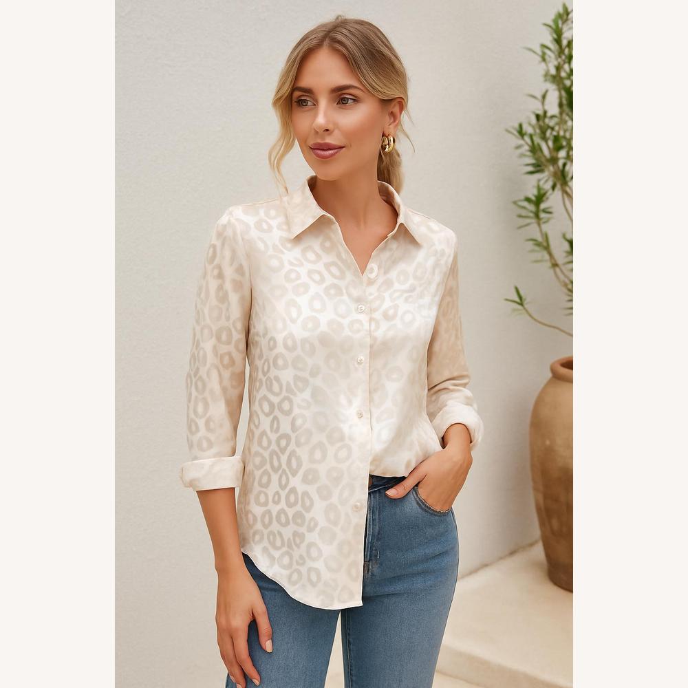 Chemisier Satiné Léopard Femme à Manches Longues – Élégance Chic et Confort pour Toutes Occasions