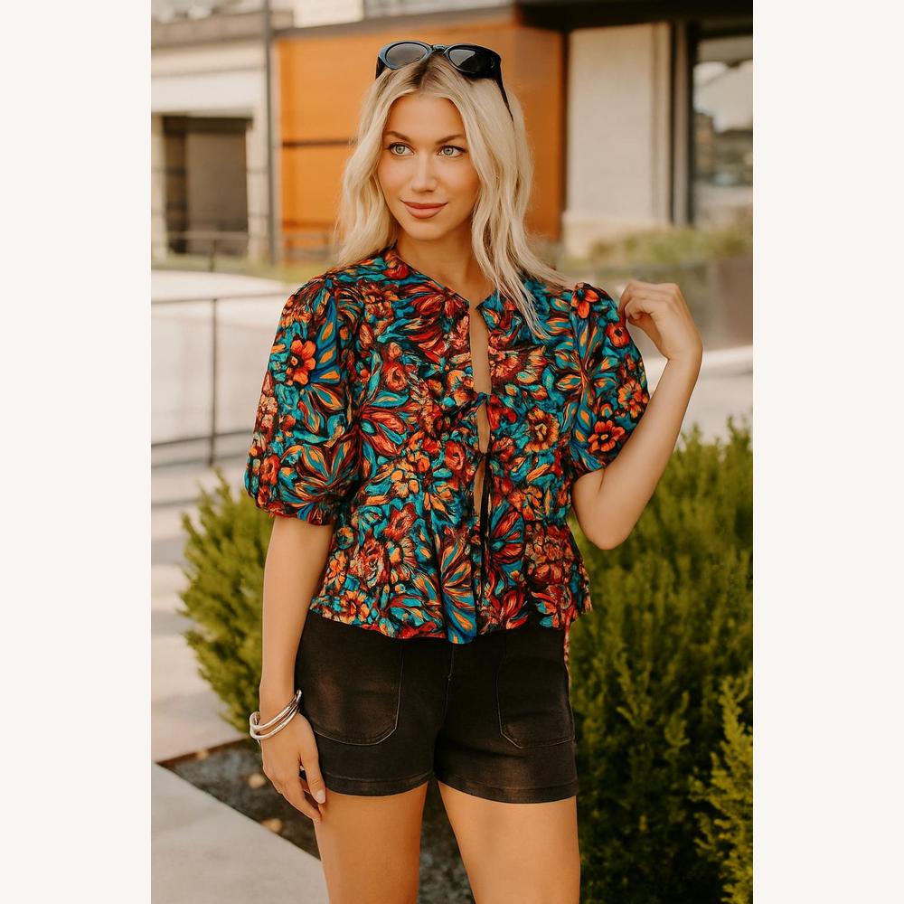 Blouse Femme Bohème Fleurie Noir à Basque avec Manches Bouffantes et Col à Nouer - Élégante et Stylée