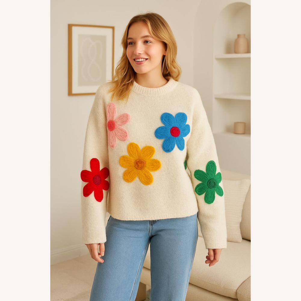 Pull Femme Oversize à Fleurs Brodées en Maille Douce – Confort et Style Casual