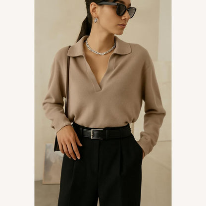Women's Soft Knit Sweater with Polo Collar and V-Neckline – Loose and Elegant Fit, Ideal for All Occasions