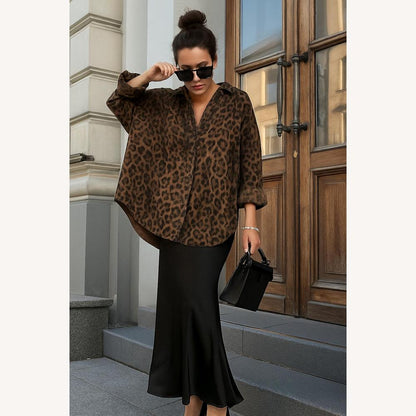 Oversized Women's Shirt Leopard Print – Elegant and Versatile, Ideal as an Overshirt or Light Jacket